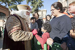 L’Ambaixador Reial arriba a la plaça del Gas de Sabadell 